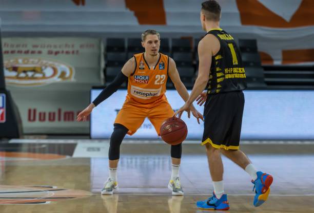 而上海海港 而上海海港