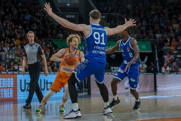 欢迎的运动 欢迎的运动